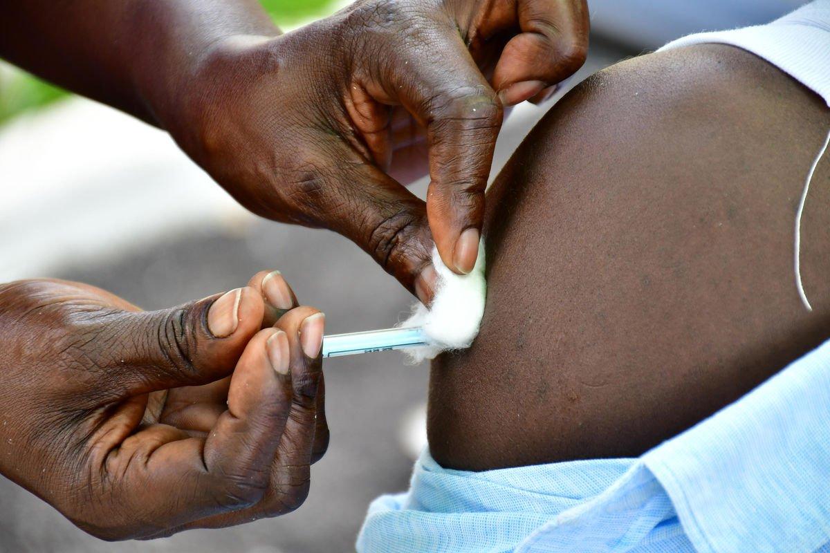 Govt orders varsities to set up vaccination centres Govt orders varsities to set up vaccination centres