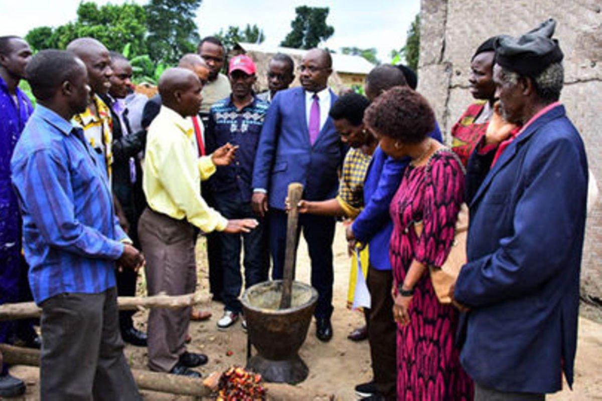 Small businesses urged to adopt acceptable environmental practices Small businesses urged to adopt acceptable environmental practices