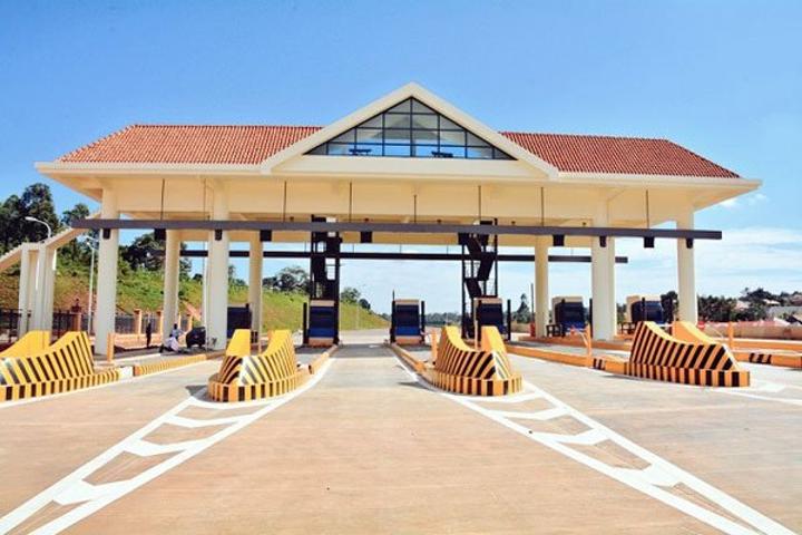 Deserter takes charge of Entebbe Expressway for two years Deserter takes charge of Entebbe Expressway for two years