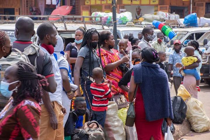 Taxi operators not ready to turn away unvaccinated passengers Taxi operators not ready to turn away unvaccinated passengers
