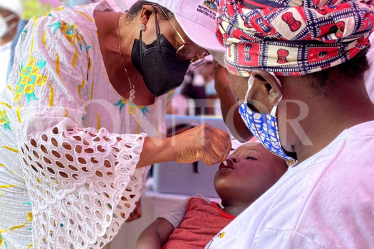 Embrace  polio vaccination, minister urges public