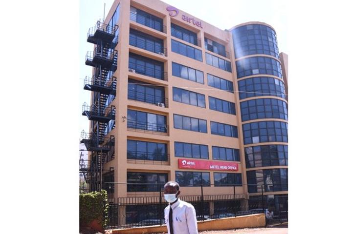 Airtel in ‘discussions’ over listing on Stock Exchange Airtel in ‘discussions’ over listing on Stock Exchange