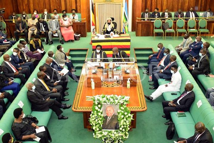 Opposition wants law on retirement age Opposition wants law on retirement age