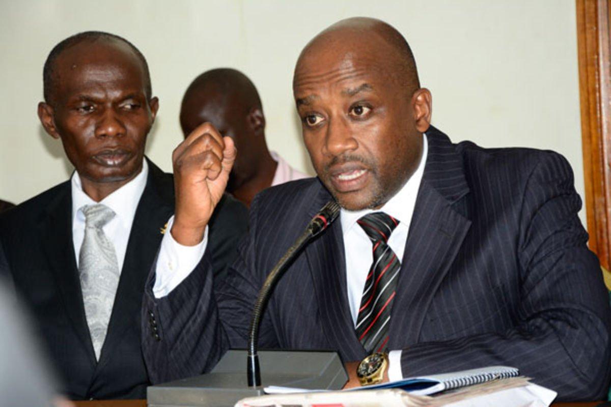 Judge visits land claimed by Naro and real estate firm Judge visits land claimed by Naro and real estate firm