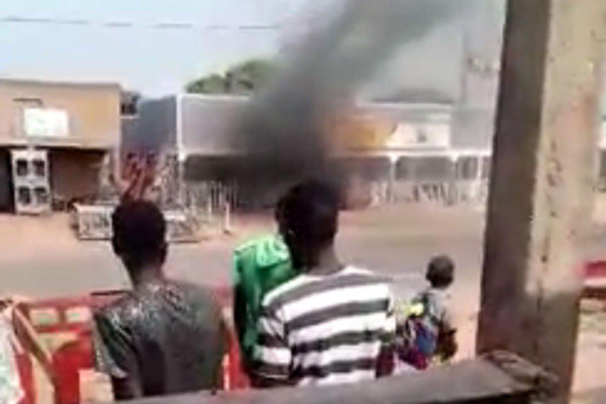 One shot dead, URA office torched in clashes with boda boda cyclists One shot dead, URA office torched in clashes with boda boda cyclists