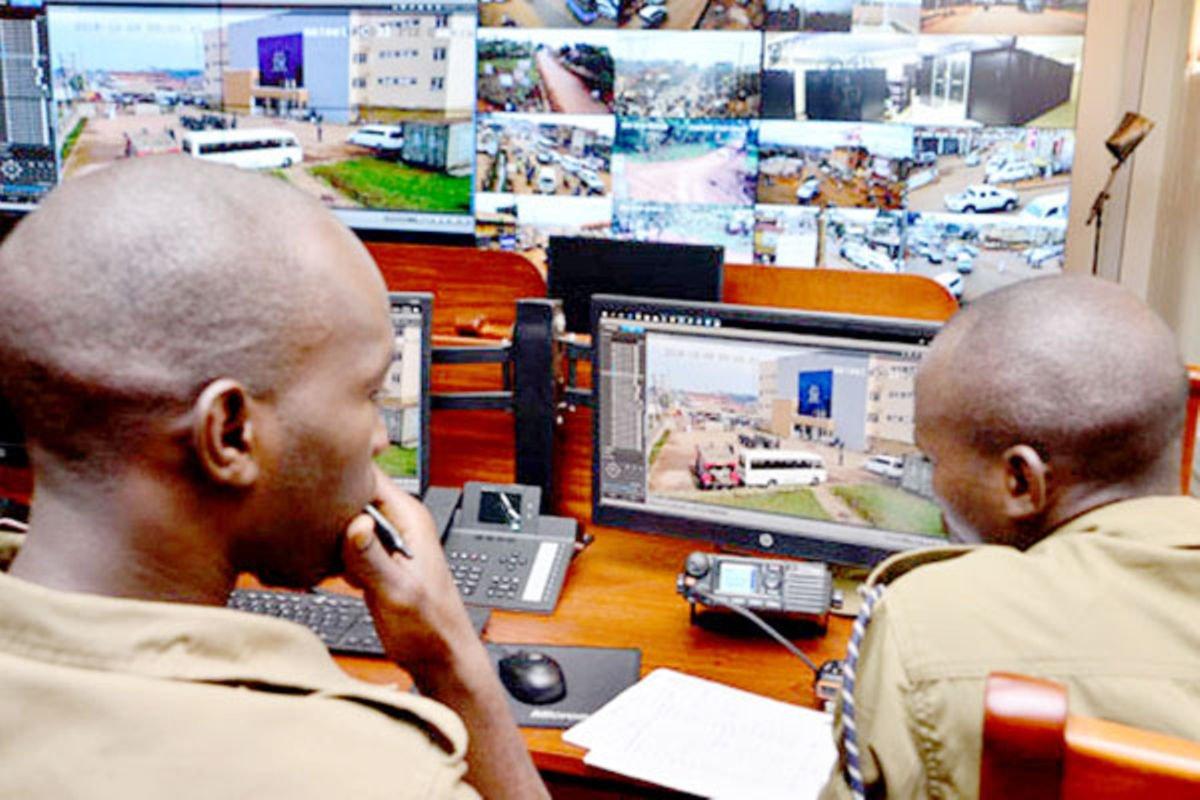 Clamp down on street robbers Clamp down on street robbers