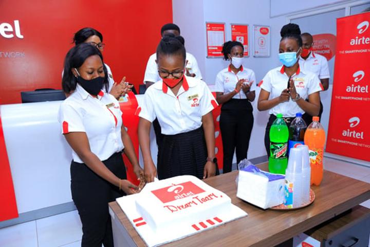 UCC extends Airtel's listing by a year UCC extends Airtel's listing by a year
