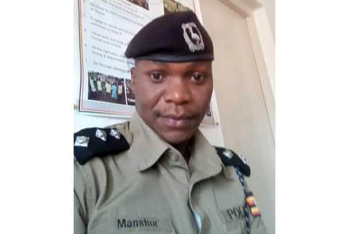 Kitgum police boss beaten for slapping traffic officer in Lira Kitgum police boss beaten for slapping traffic officer in Lira