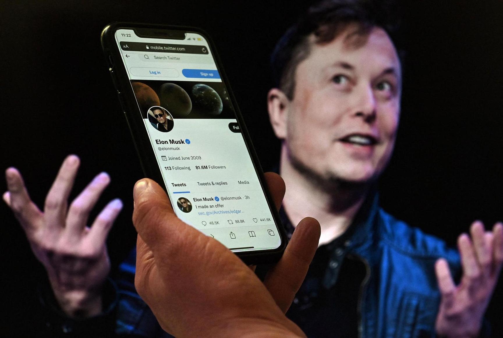 Musk to step down as Twitter CEO Musk to step down as Twitter CEO