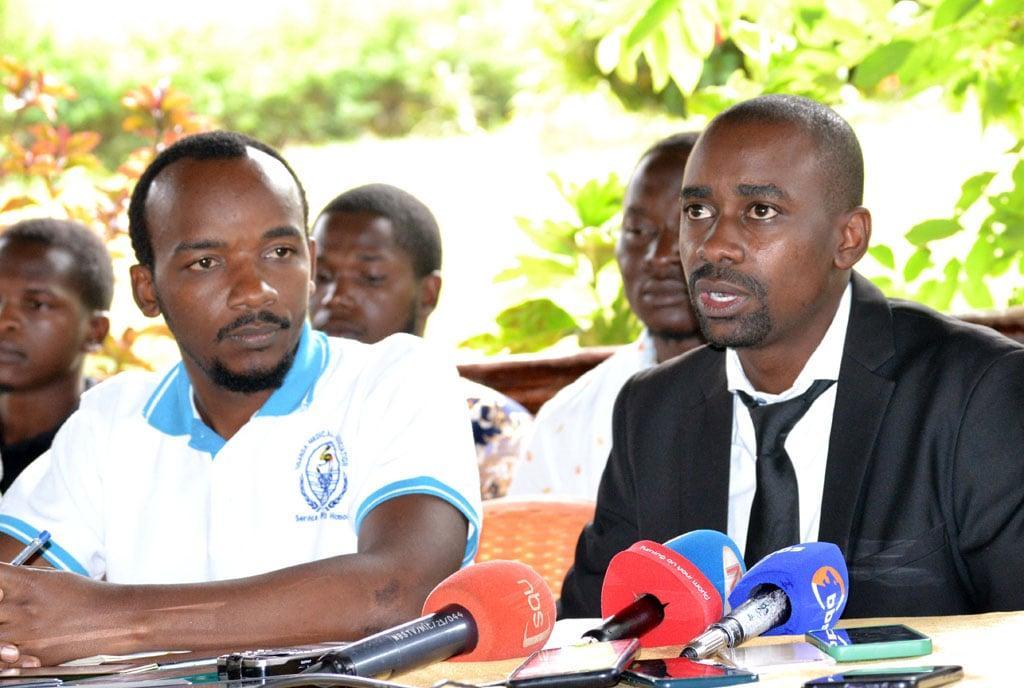 Doctors give govt 15 days to deploy interns Doctors give govt 15 days to deploy interns