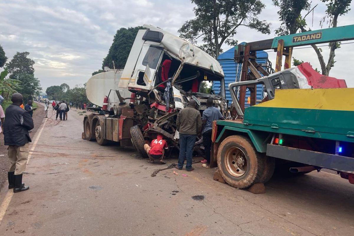 Two perish in Buikwe accident Two perish in Buikwe accident