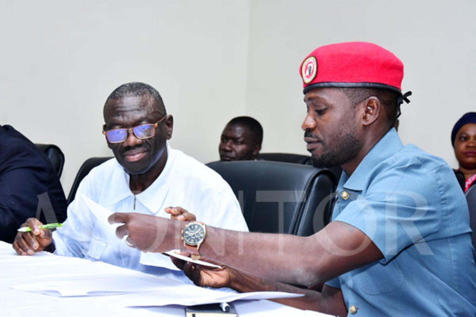 Bobi Wine snatched off Rwanda plane at Entebbe Bobi Wine snatched off Rwanda plane at Entebbe