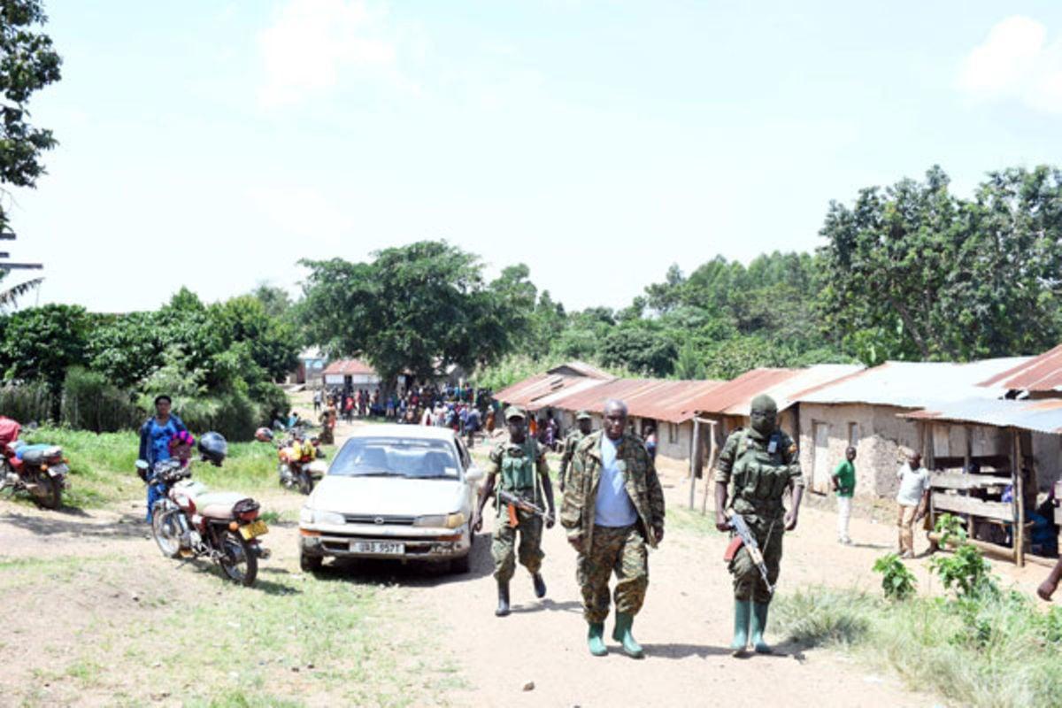 Hundreds flee Kamwenge Village after ADF night raid - Uganda