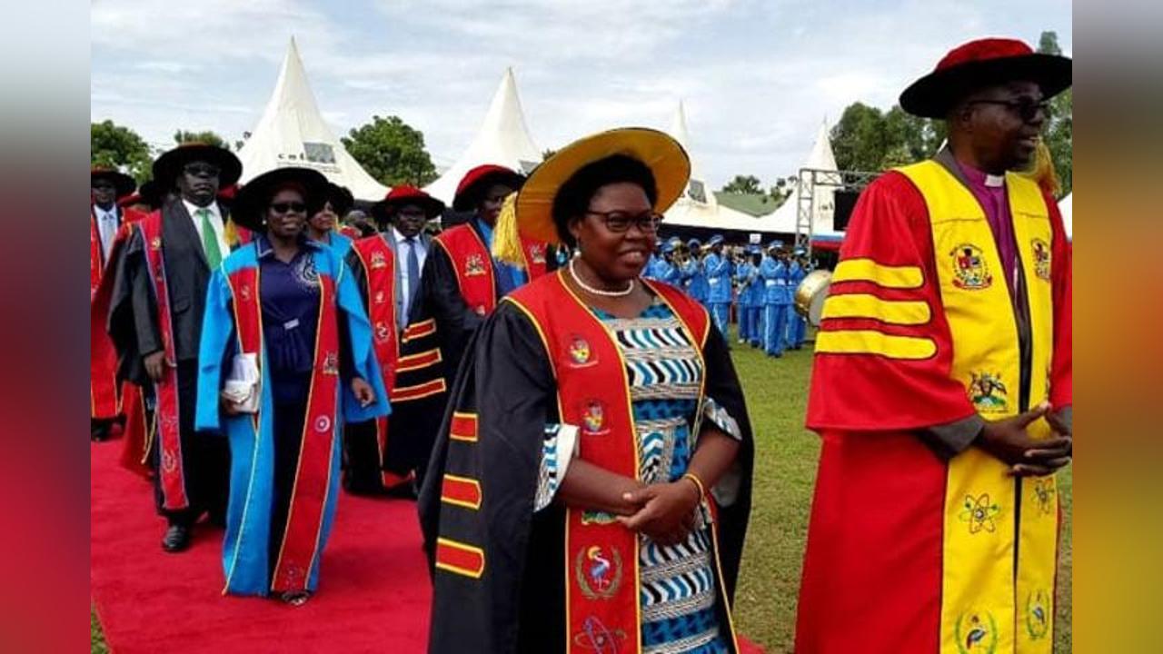 Minister slams Muni University for graduating only 143 students - Uganda