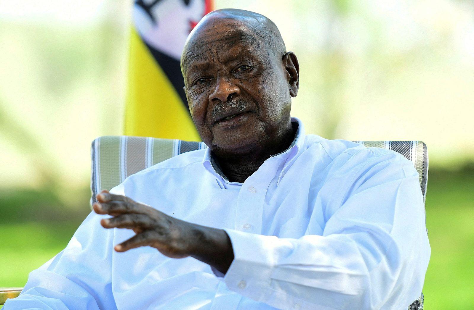 Broadcasters, UCC agree to only run Museveni’s messages Broadcasters, UCC agree to only run Museveni’s messages