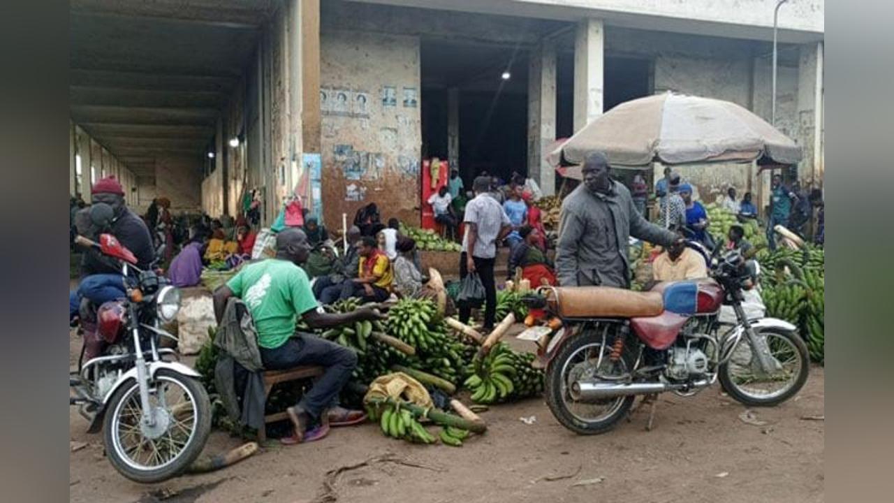 Women trapped in web spun by moneylenders Women trapped in web spun by moneylenders