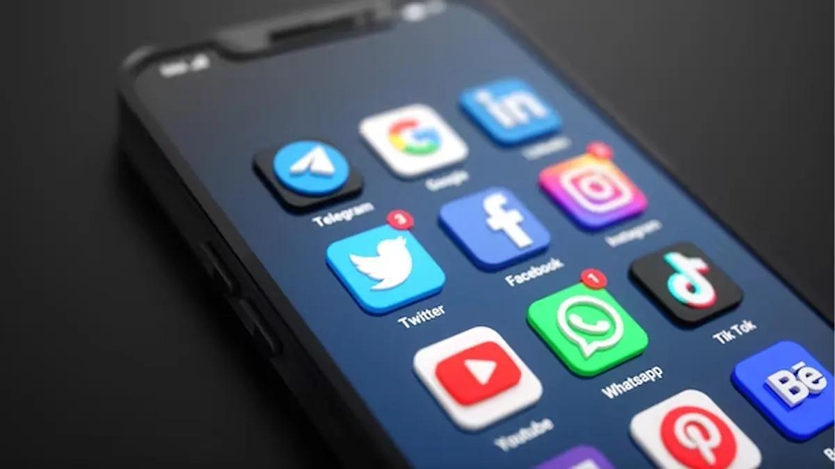 Whatsapp and Instagram Restored after Meta Outages Uganda