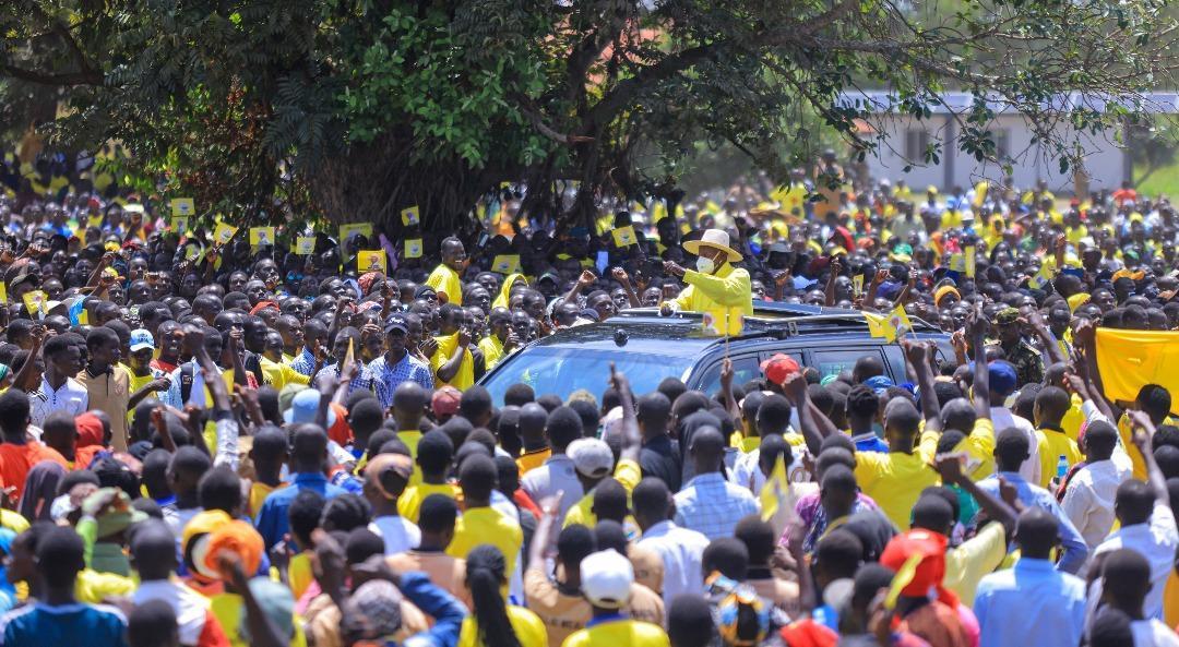 Museveni Unveils Goodies for Serere Roads and Health Centres Museveni Unveils Goodies for Serere Roads and Health Centres