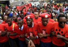 Teargas Gunshots Fired at NUP Candidate Kyagulanyi Teargas Gunshots Fired at NUP Candidate Kyagulanyi