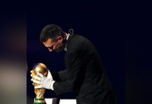 Fifa Apologizes for Gloves on Argentina Coach Fifa Apologizes for Gloves on Argentina Coach