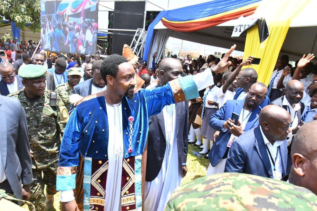 Kyabazinga Advocates Digital Literacy for Busoga Youth Kyabazinga Advocates Digital Literacy for Busoga Youth