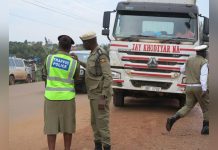 Traffic Police Boost Festive Operations for Safe Driving Traffic Police Boost Festive Operations for Safe Driving