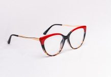 Photochromic Glasses for Screens and Sun Protection Photochromic Glasses for Screens and Sun Protection
