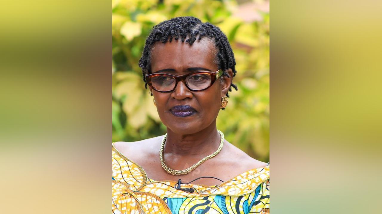 Byanyima Accuses Security of Restricting Besigye'S Care Byanyima Accuses Security of Restricting Besigye'S Care