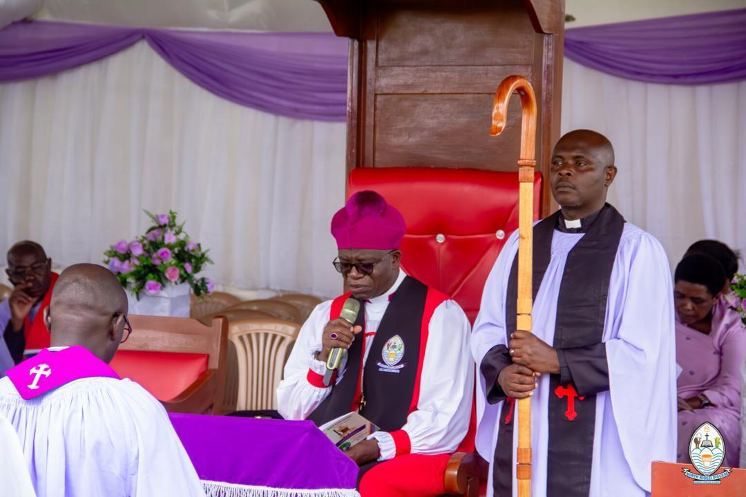 Bishop Charges New Cathedral Dean to Lead with Integrity and Wisdom Bishop Charges New Cathedral Dean to Lead with Integrity and Wisdom