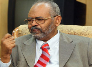 قطبي : الوطني فشل في تنفيذ وثيقة الإصلاح وسيواجه تحدياً في الإنتحابات المقبلة