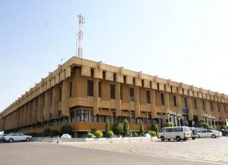 الخرطوم : لم نقدم تنازلات لإسرائيل أو غيرها مقابل رفع العقوبات