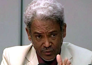 أمين حسن عمر يستبعد إذعان البشير للترشح في إنتخابات “2020”