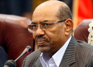 البشير يصدر مرسوماً جمهورياً بحل تشريعي الجزيرة وإعلان حالة الطوارئ