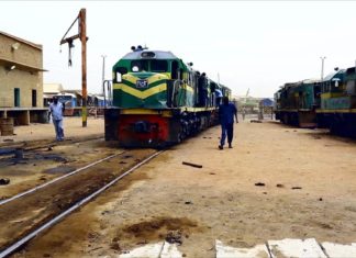 تمويل إستيراد وابورات وسيارات للسكة حديد بأكثر من ملياري جنيه من بنك أم درمان الوطني