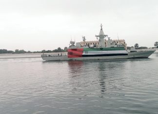 سفينة حربية إماراتية تصل السودان للمشاركة في تمرين “أبطال السواحل ١”