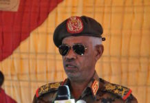 وزير الدفاع: الدولة لن تتنازل عن هيبتها لأجل أحد وسنواصل جمع السلاح مهما كلف الأمر