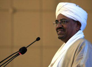 البشير : ندعو لحوار يحترم المعتقدات ويعالج قضايا الهجرة والنزوح