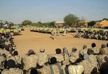 تشاد تدفع بتعزيزات عسكرية كبيرة لحماية المعدنين السودانيين على حدودها