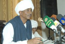 الخرطوم : حل قضية “حلايب” إما بالتفاوض أو “الإخلاء المصري” للمثلث