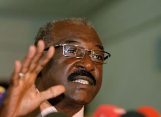 حاتم السر : الحكومة لن تقف مكتوفة الأيدي، أمام إنفلات الأسواق