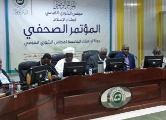 زيارة وشيكة للبشير الى مخيمات النازحين بدارفور و”كبر” يفصح عن مخرجات إجتماع الشورى