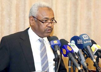 النائب العام يوجه بإتخاذ إجراءات قانونية ضد متهمين في قضايا فساد