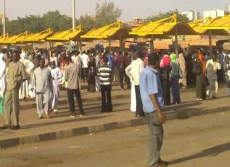 إستمرار أزمة شح الوقود والمواصلات والنفط تؤكد وصول ٥ بواخر ميناء بورتسودان