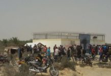 تواصل اعتصام شباب مدينتي دوز والقلعة بقبلي أمام عدد من المنشآت البترولية