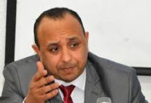 الاستماع لقريب خيلفة السلطاني كشاهد