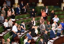 نواب يردون على طعون دستورية قانون المصالحة الادارية