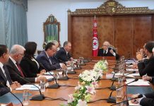 السبسي: تونس أمام فرصة تاريخية ويجب عدم التفريط فيها