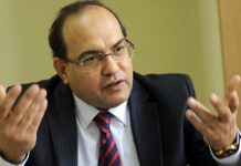 ديموقراطية تونس مهددة من مافيات المال والفساد