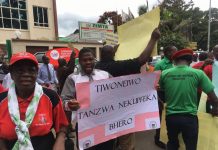 ‘80% teachers heed strike call’