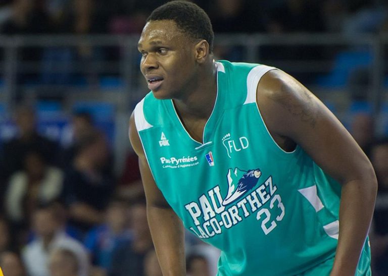 Zim basketball star Chikoko named Player of the Month in France